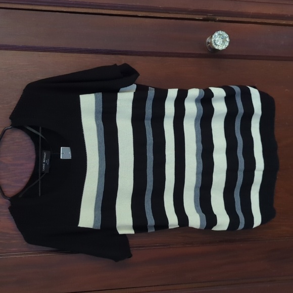 New with Tags Lane Bryant Black White Gray Illusion Collection Knit Short Sleeve - Picture 1 of 8